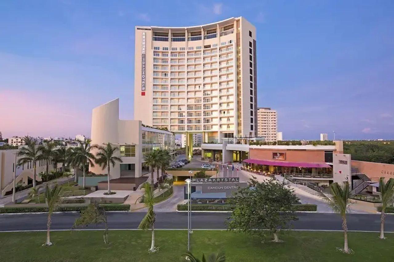 Krystal Urban Cancun Centro Exterior foto
